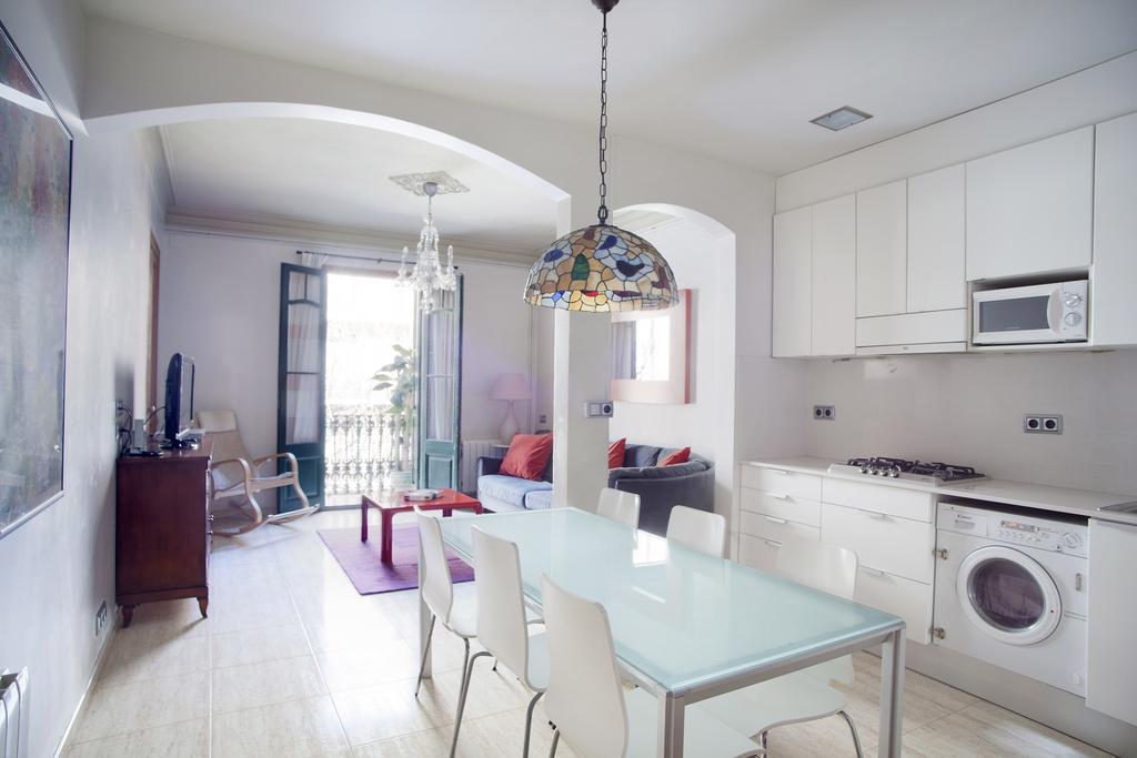 Aparteasy - Authentic Family Apartment Βαρκελώνη Εξωτερικό φωτογραφία
