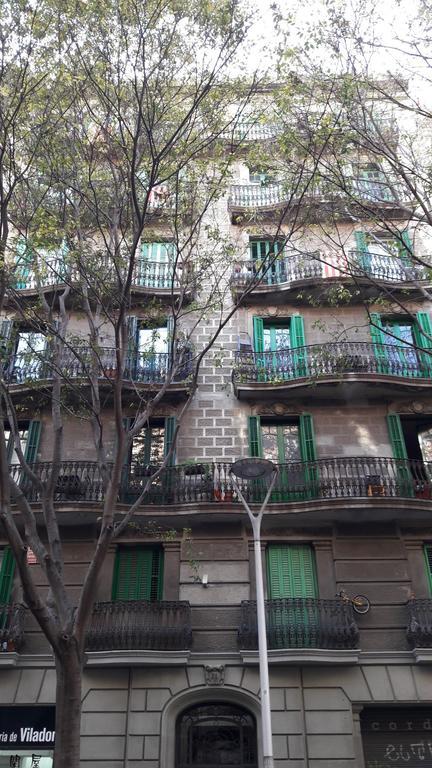 Aparteasy - Authentic Family Apartment Βαρκελώνη Εξωτερικό φωτογραφία