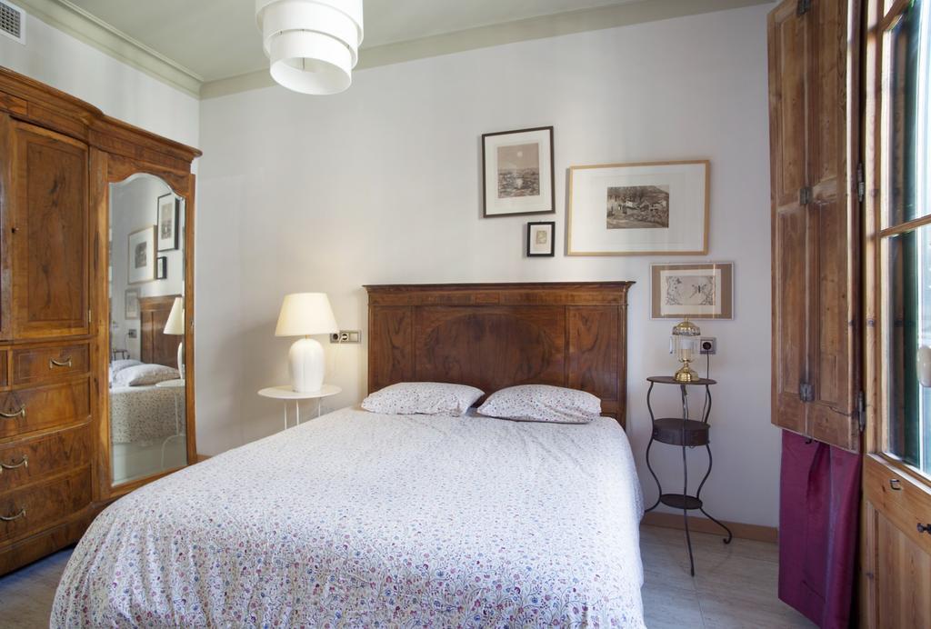 Aparteasy - Authentic Family Apartment Βαρκελώνη Εξωτερικό φωτογραφία